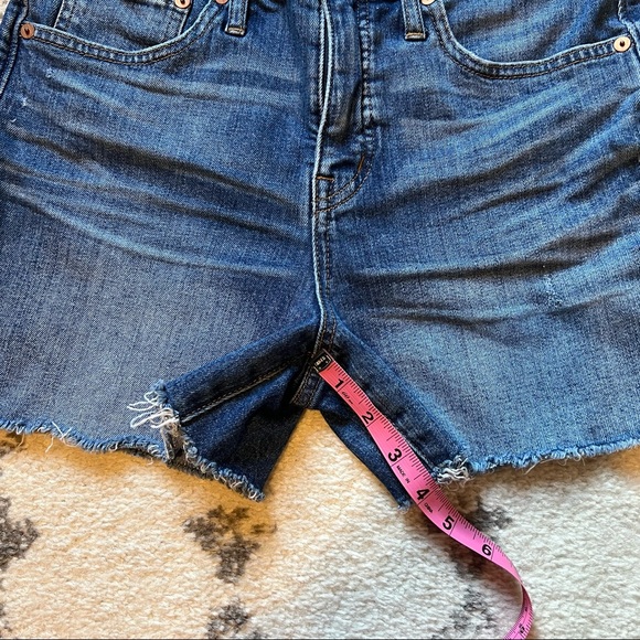 Madewell Denim Cut-Off Shorts - Picture 15 of 15